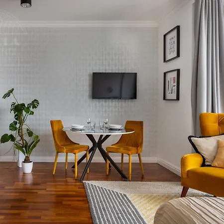 Apartment Wawel View Zwierzyniecka By Fragola